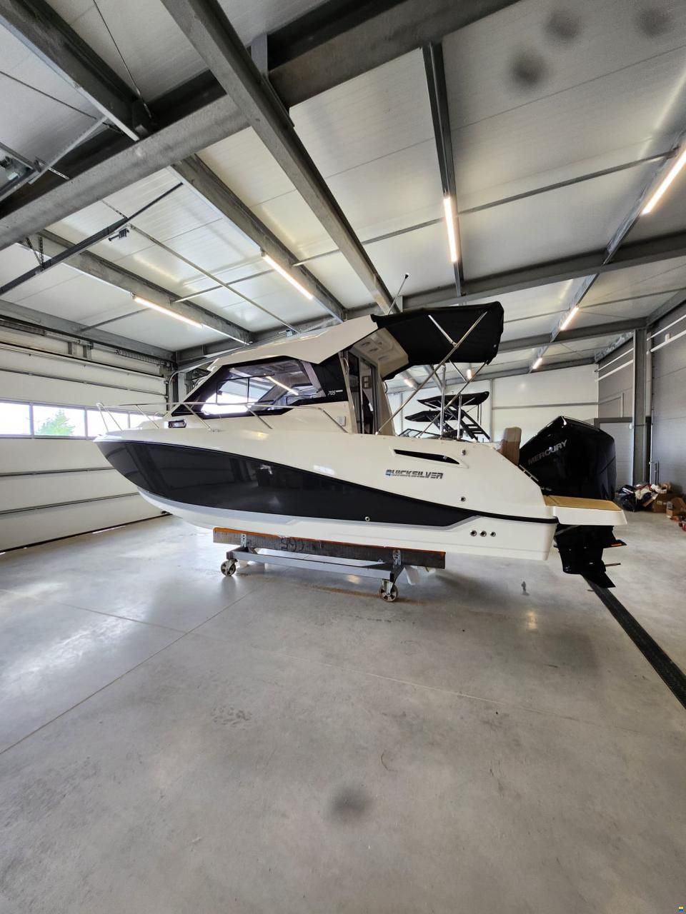 Quicksilver ACTIV 675 WEEKEND