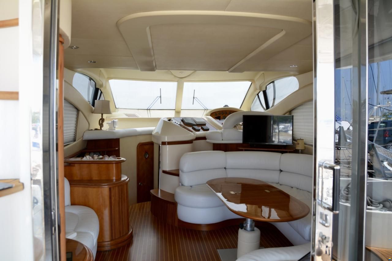 Azimut 46 Fly