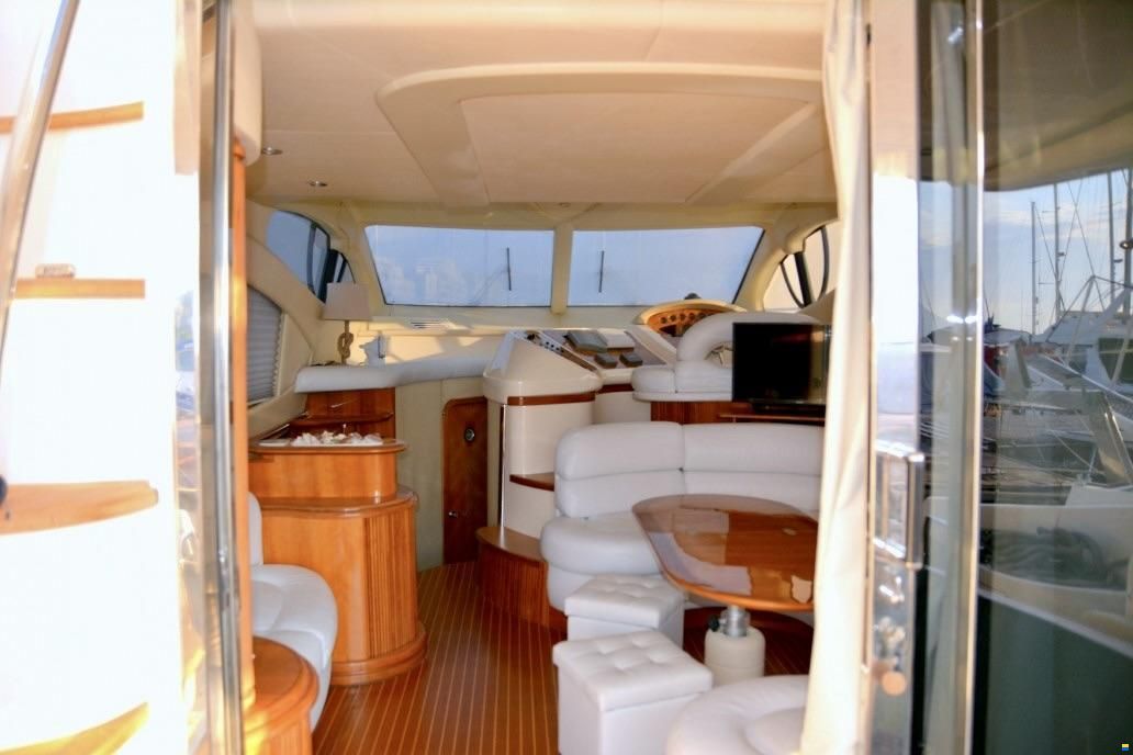 Azimut 46 Fly