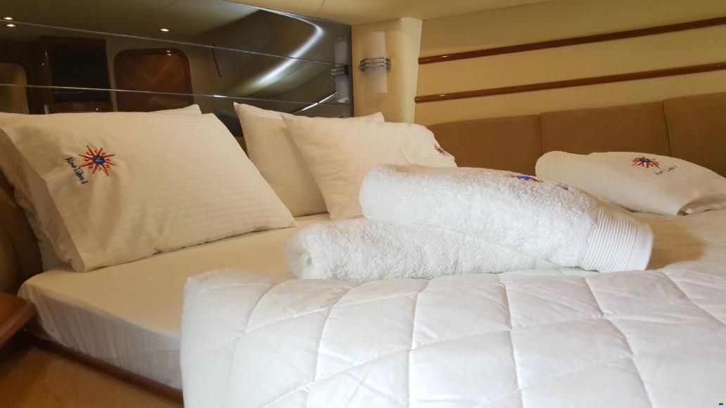 Azimut 46 Fly