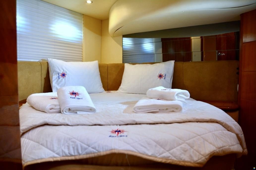 Azimut 46 Fly