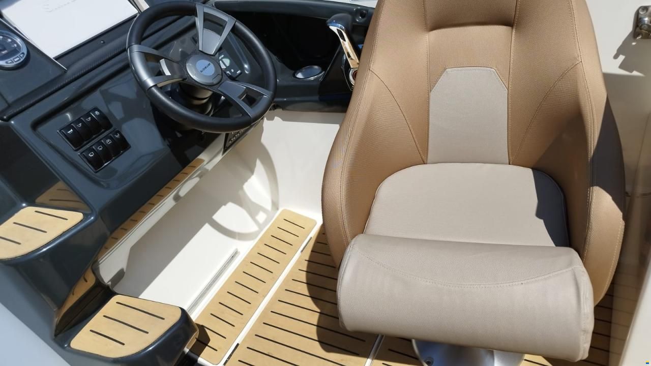 Quicksilver 755 Activ Cruiser