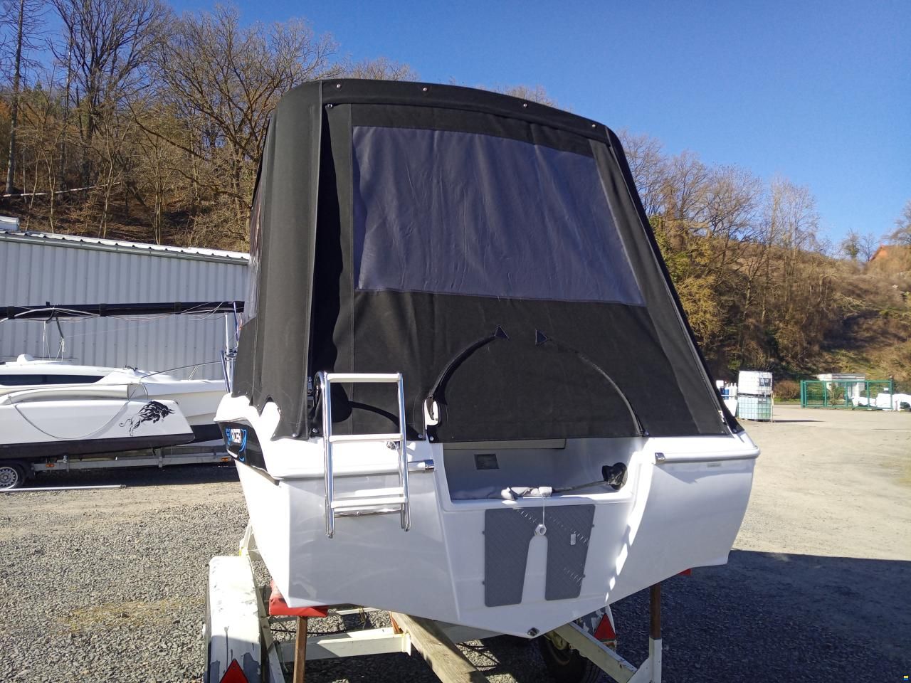 Trident Boats SEARIDER 530 Cabin
