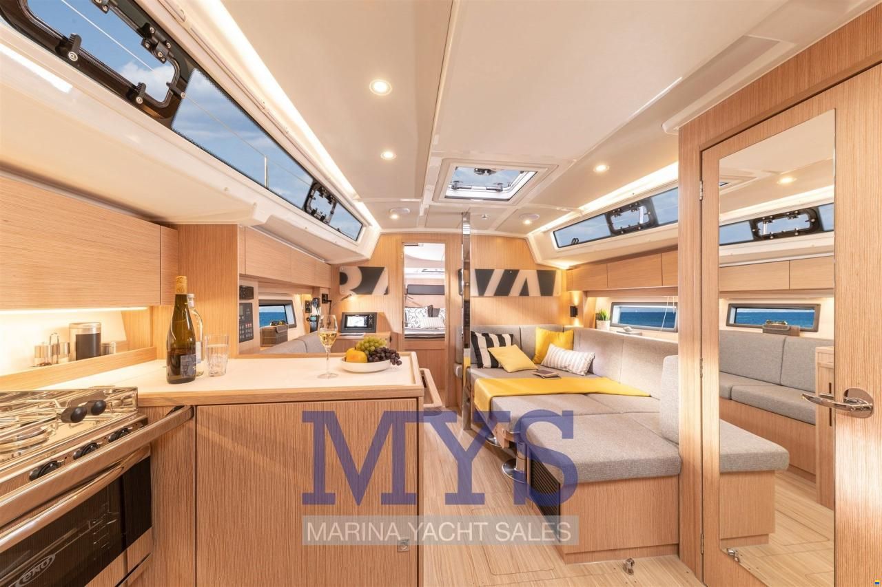 Bavaria C38
