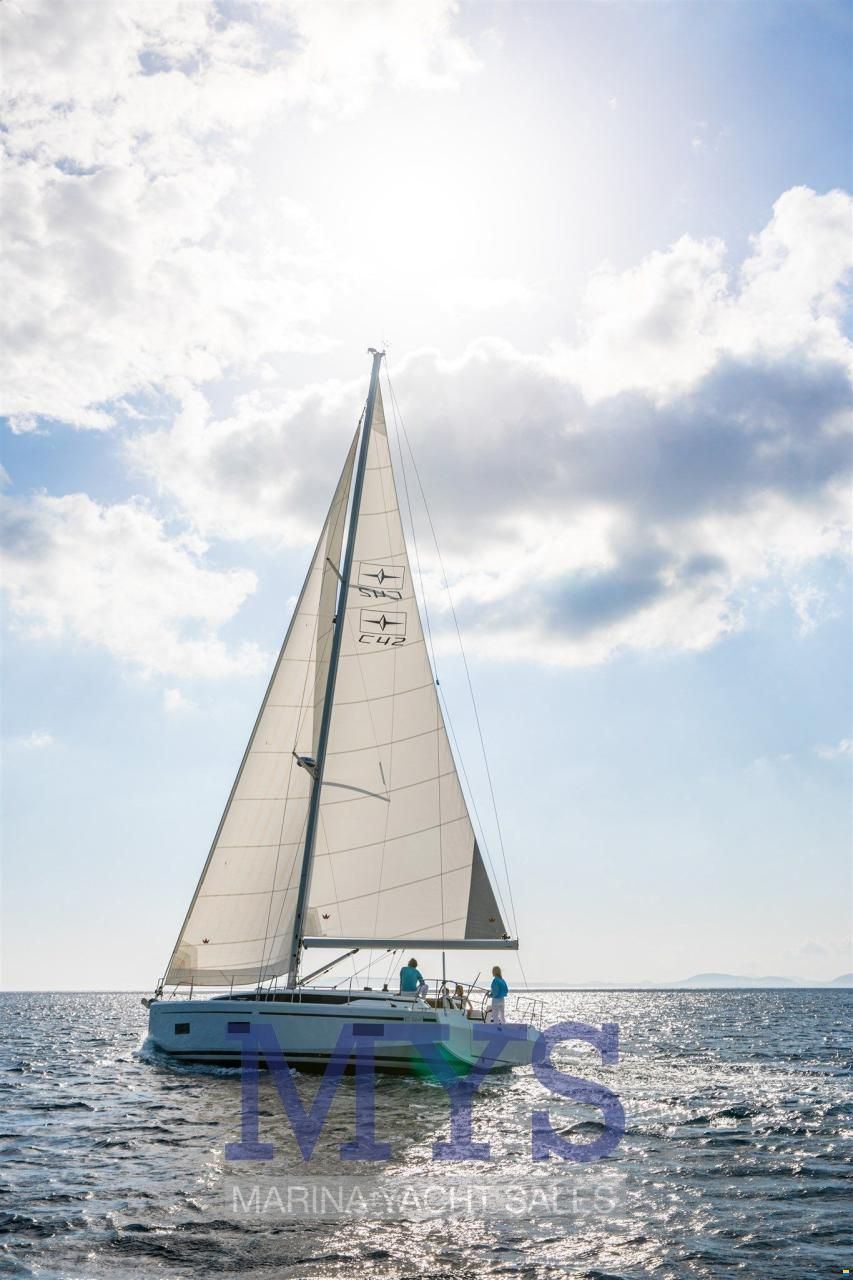 Bavaria C42