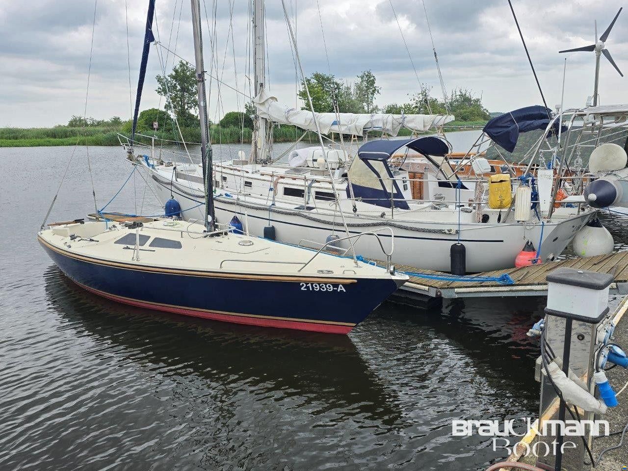 Monark International 806
