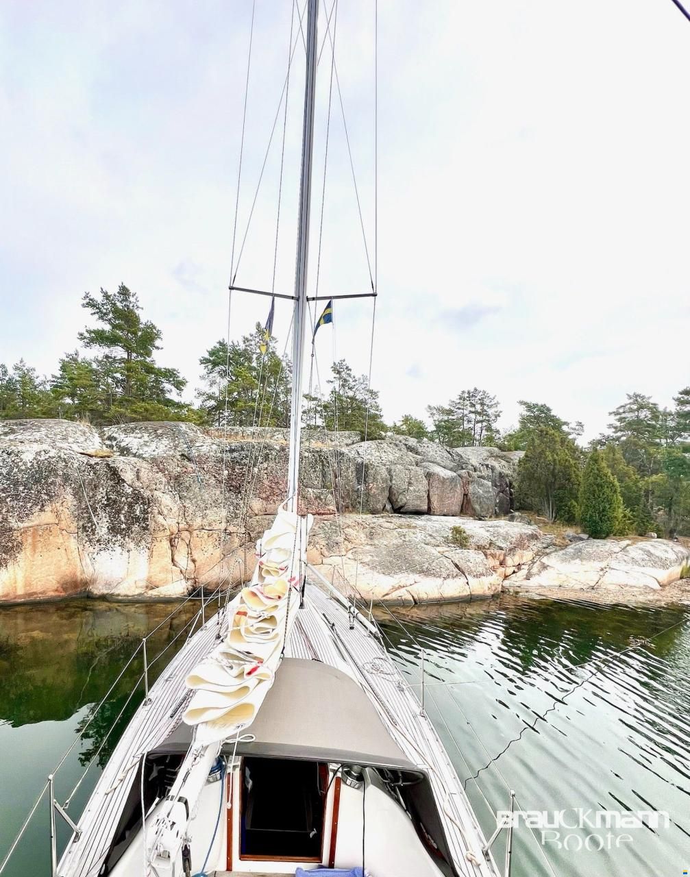 Helmsman 1200