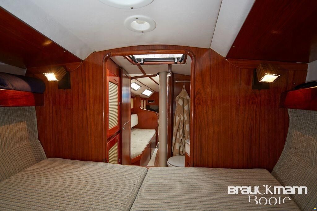 Helmsman 1200