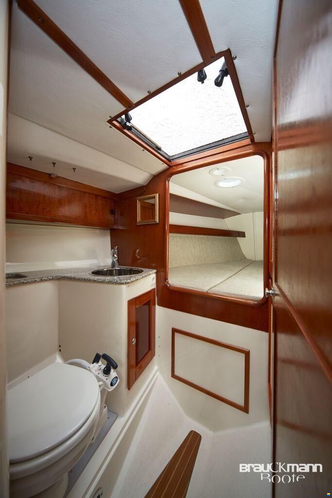 Helmsman 1200