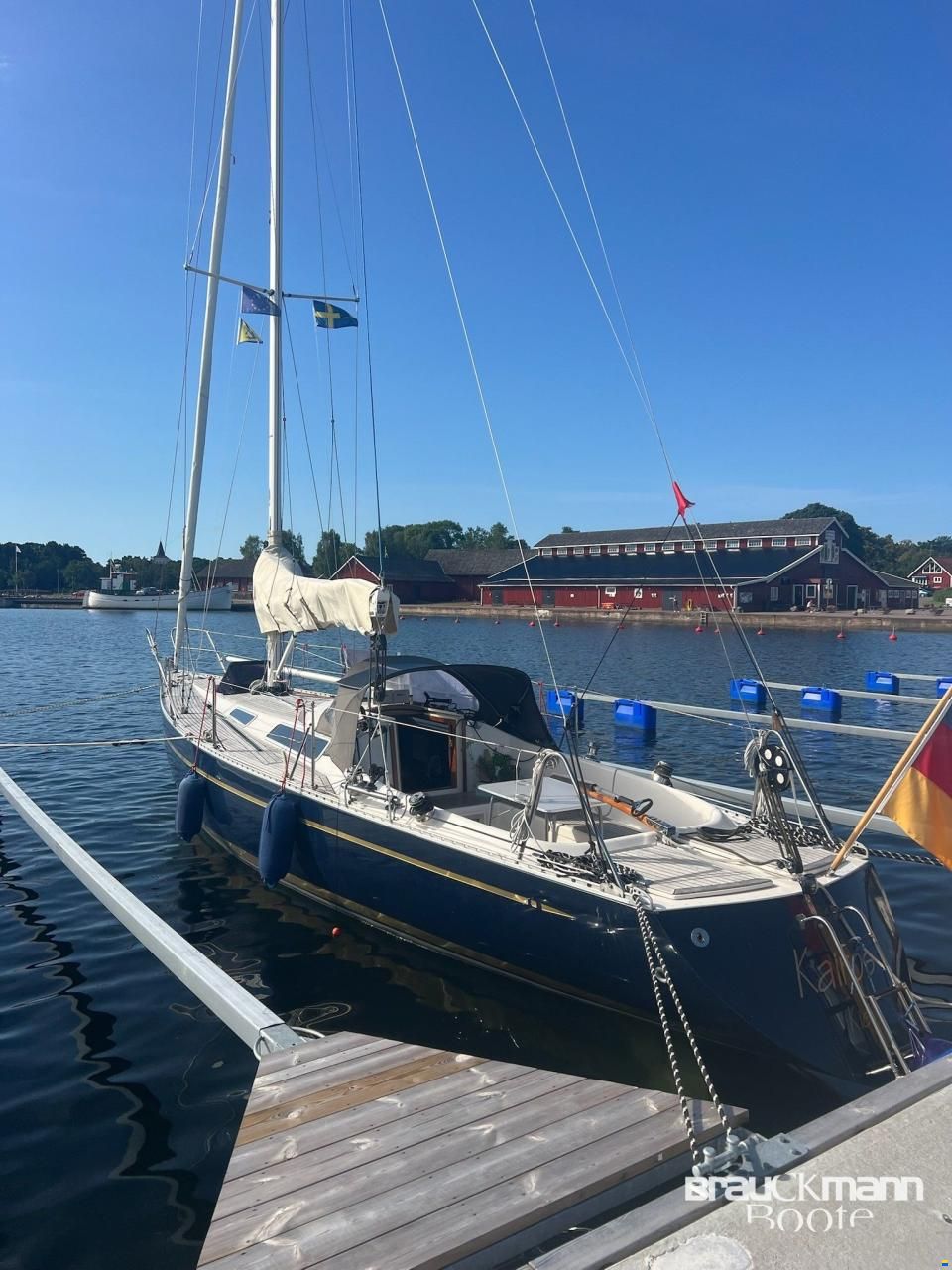 Helmsman 1200