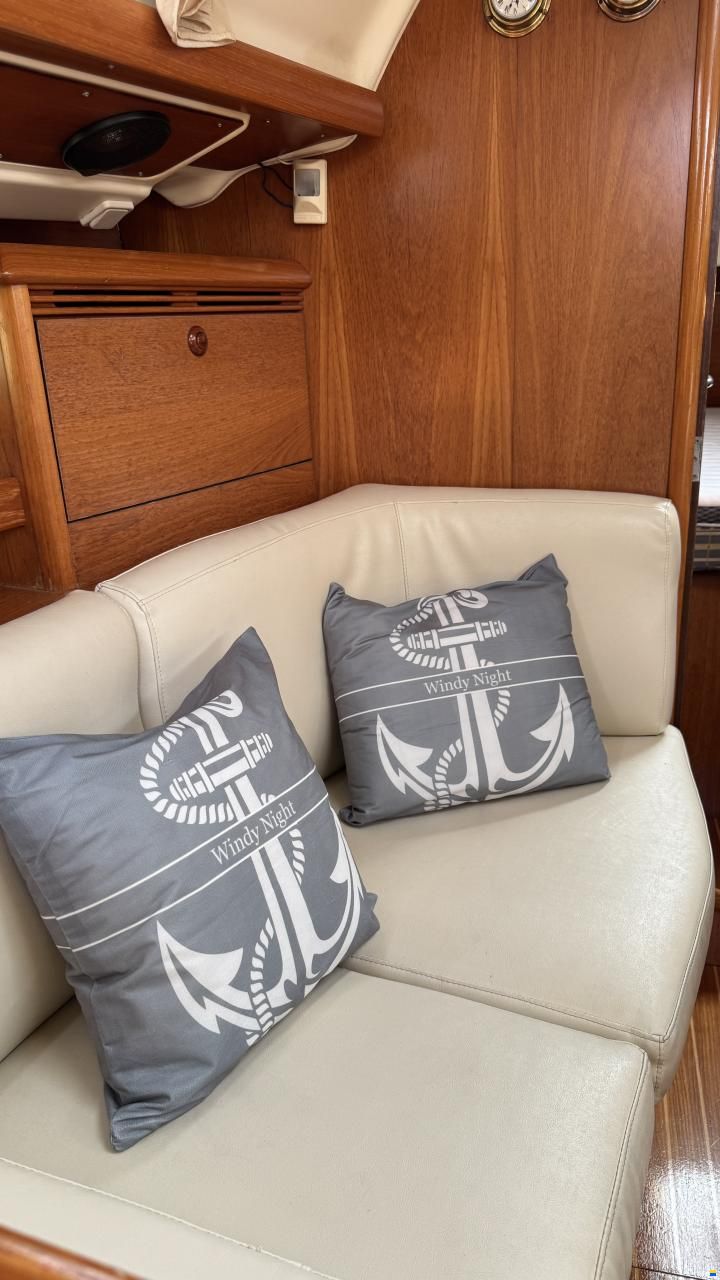 Jeanneau Sun Odyssey 37 Legend