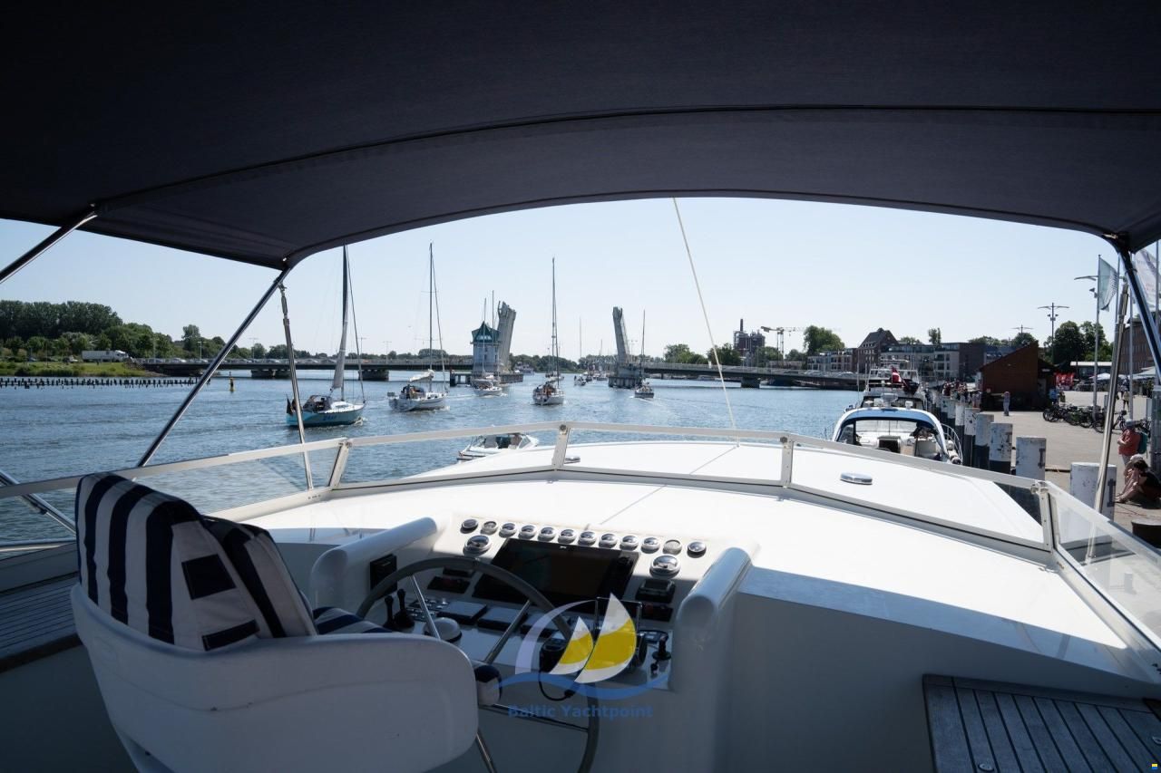 Privateer Trawler 50