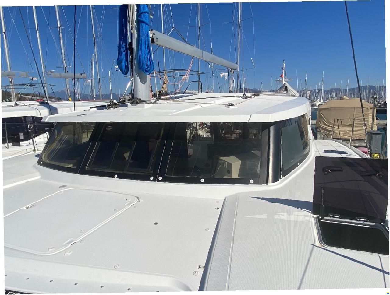 Fountaine Pajot Lucia 40