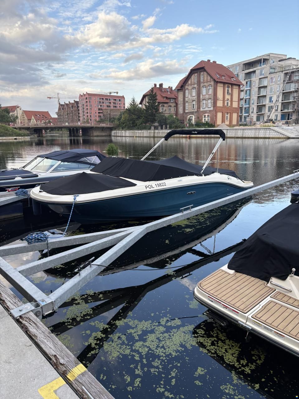 Sea Ray 210 SPX