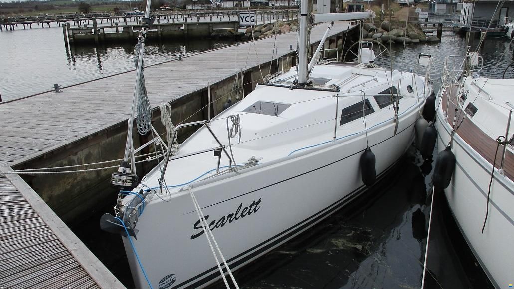 Hanse 325