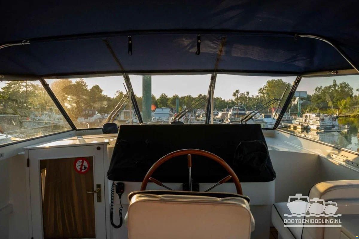 Valk Royal 45