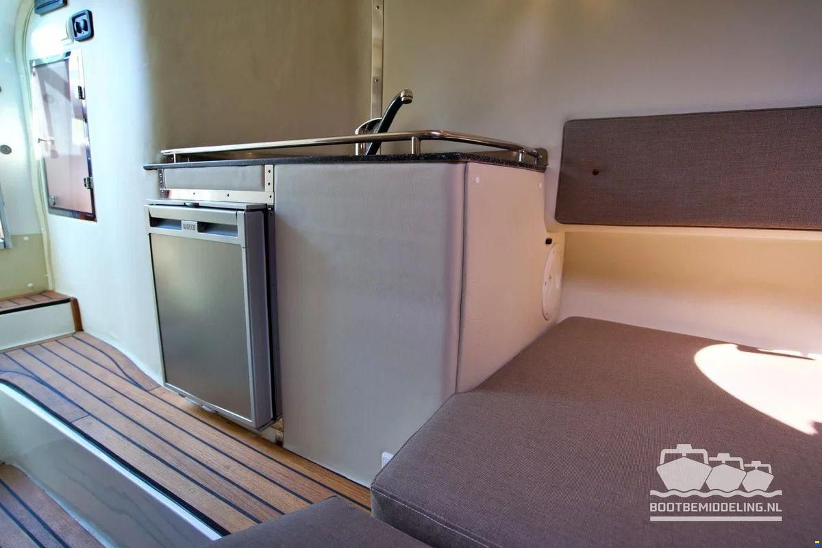 Arctic Blue 35 Cabin