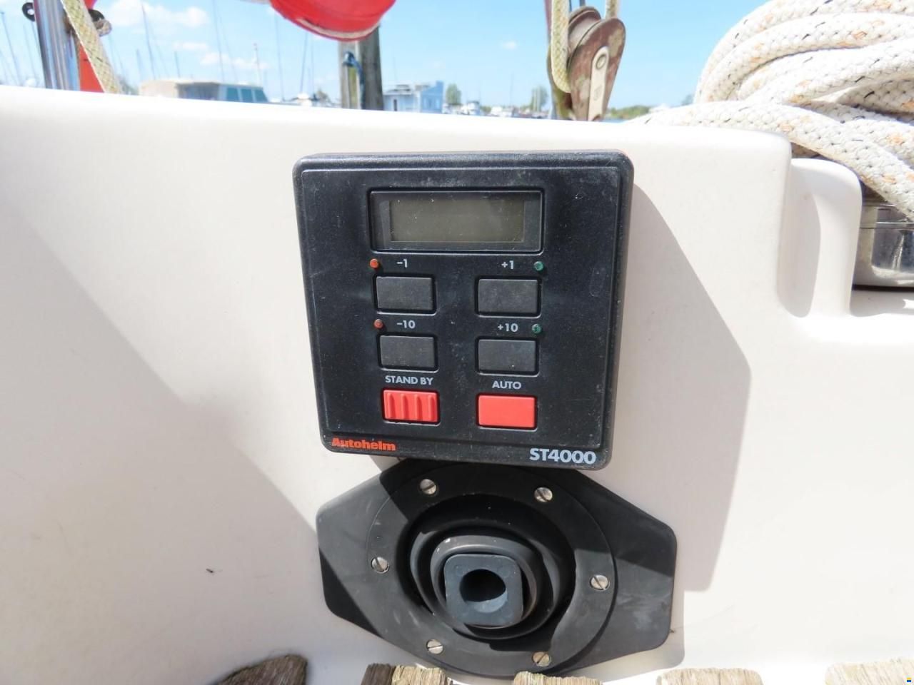 Beneteau First 30 Es