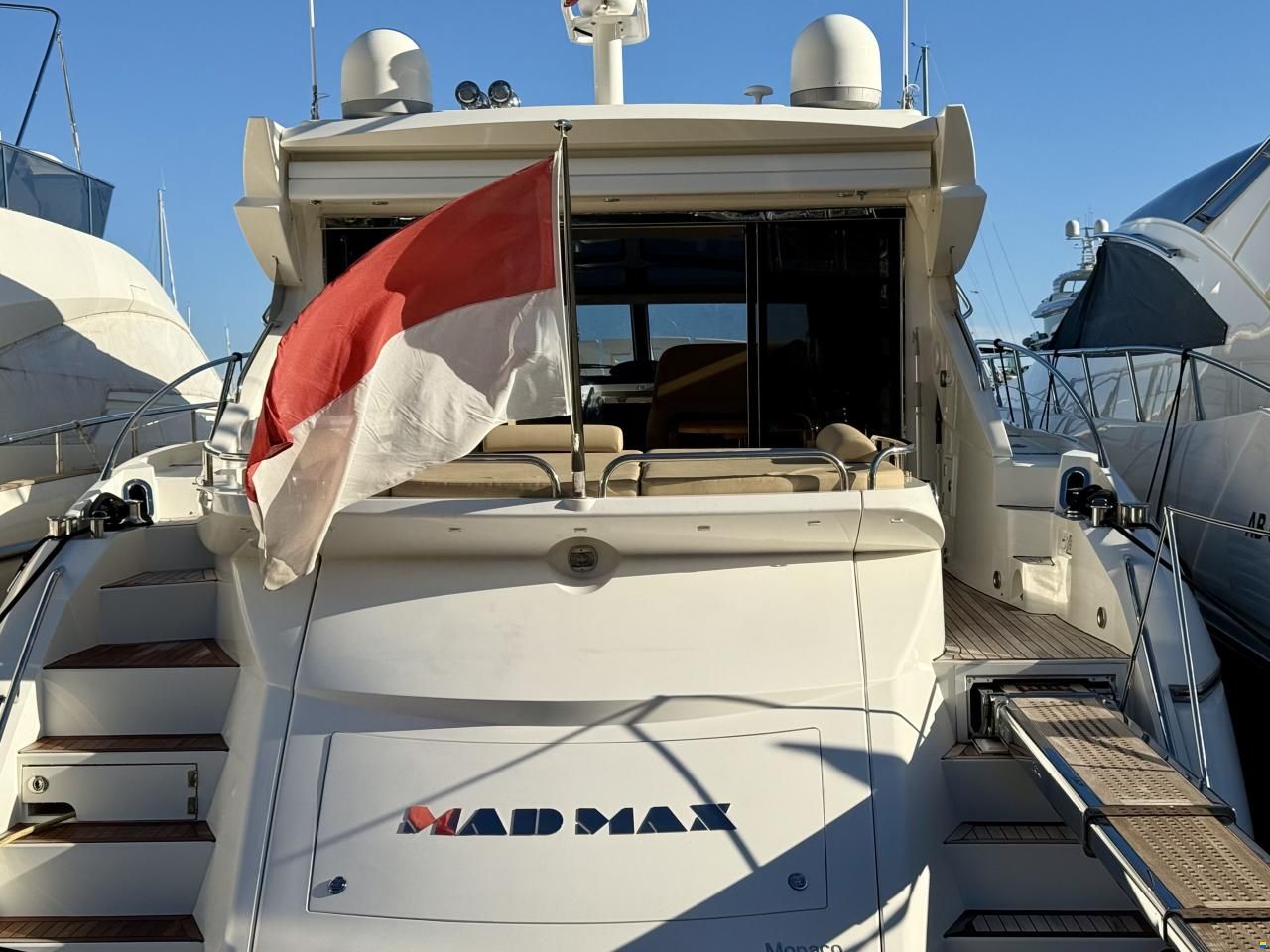 Sunseeker Predator 60