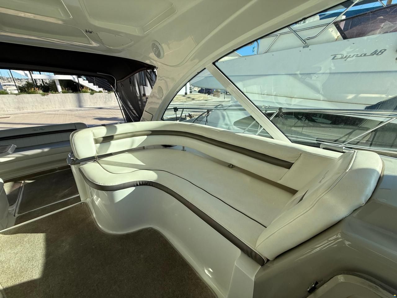 Sea Ray 515