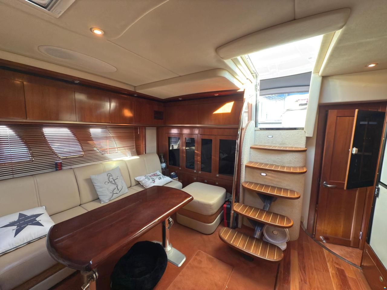 Sea Ray 515