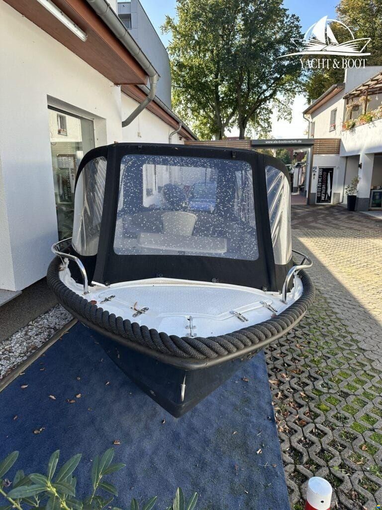 RioMar Boats 515