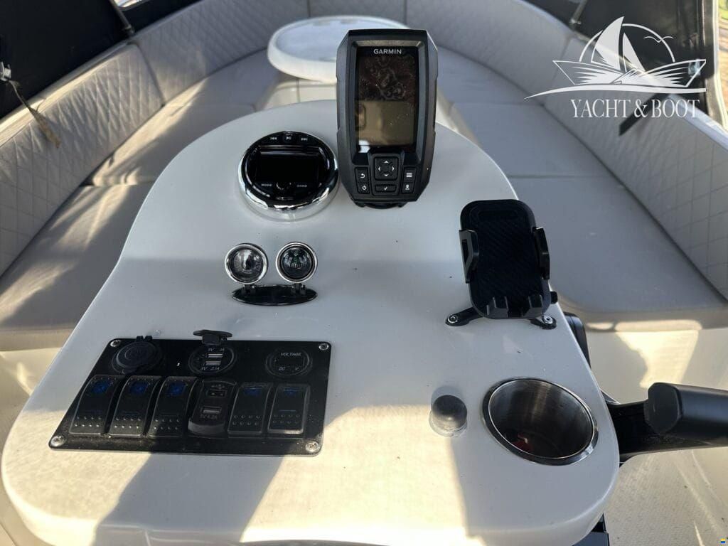 RioMar Boats 515