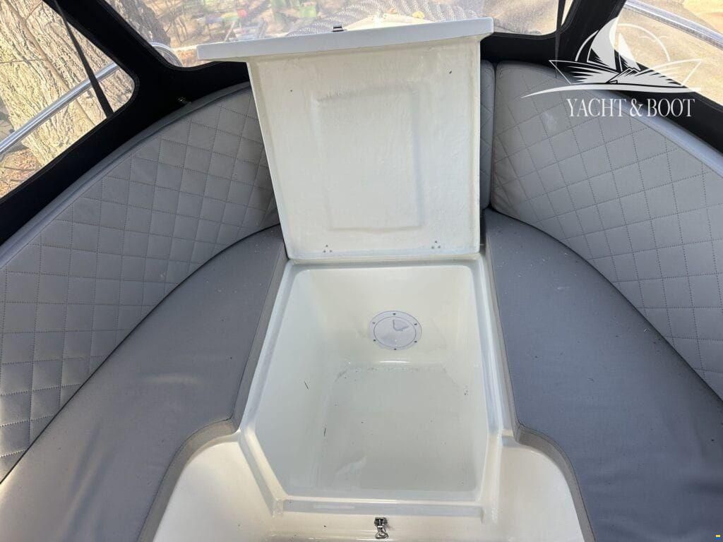 RioMar Boats 515