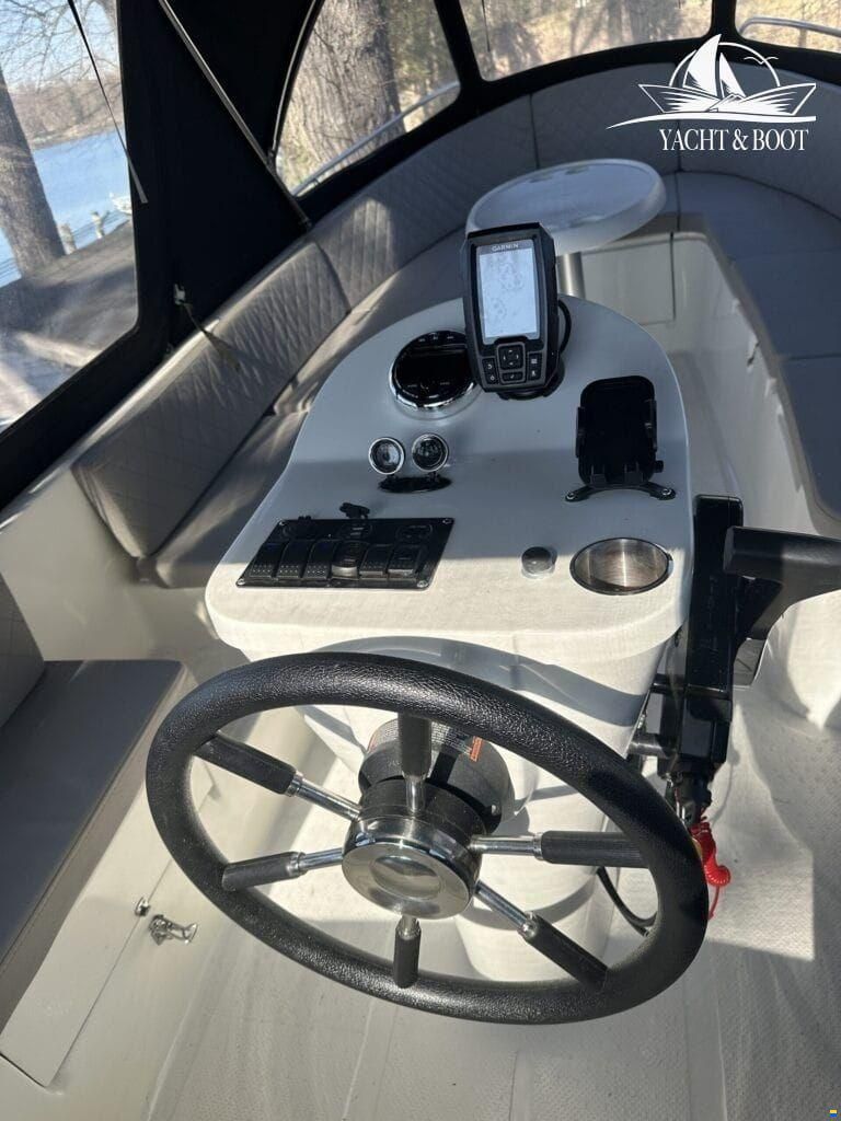 RioMar Boats 515