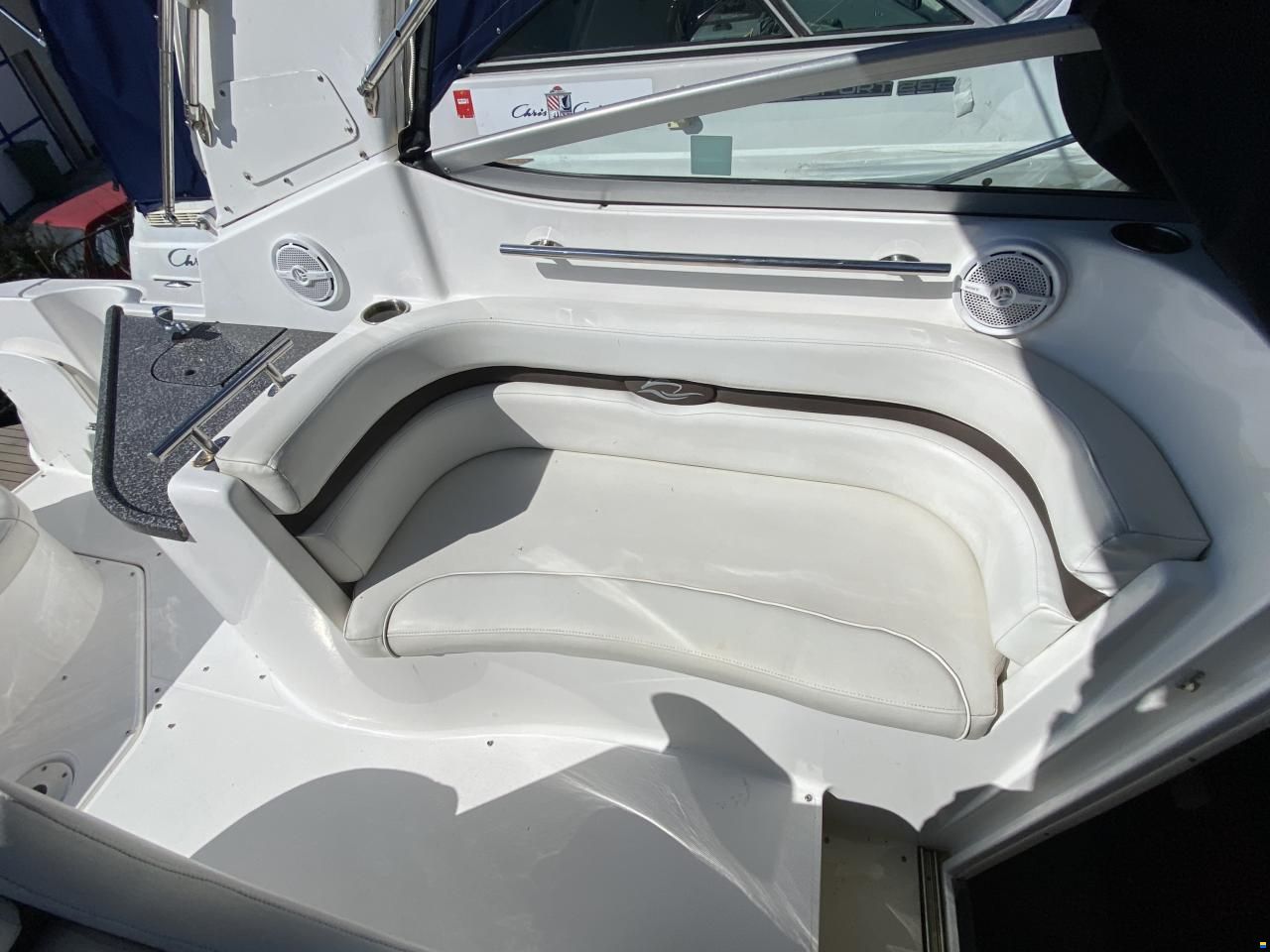 Rinker 260