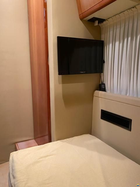 Ferretti 480