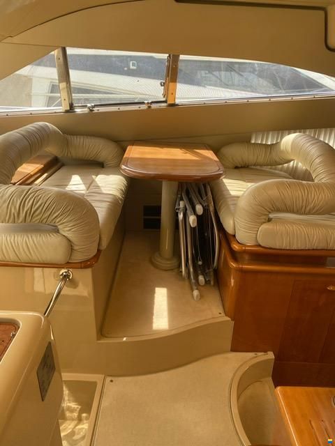 Ferretti 480
