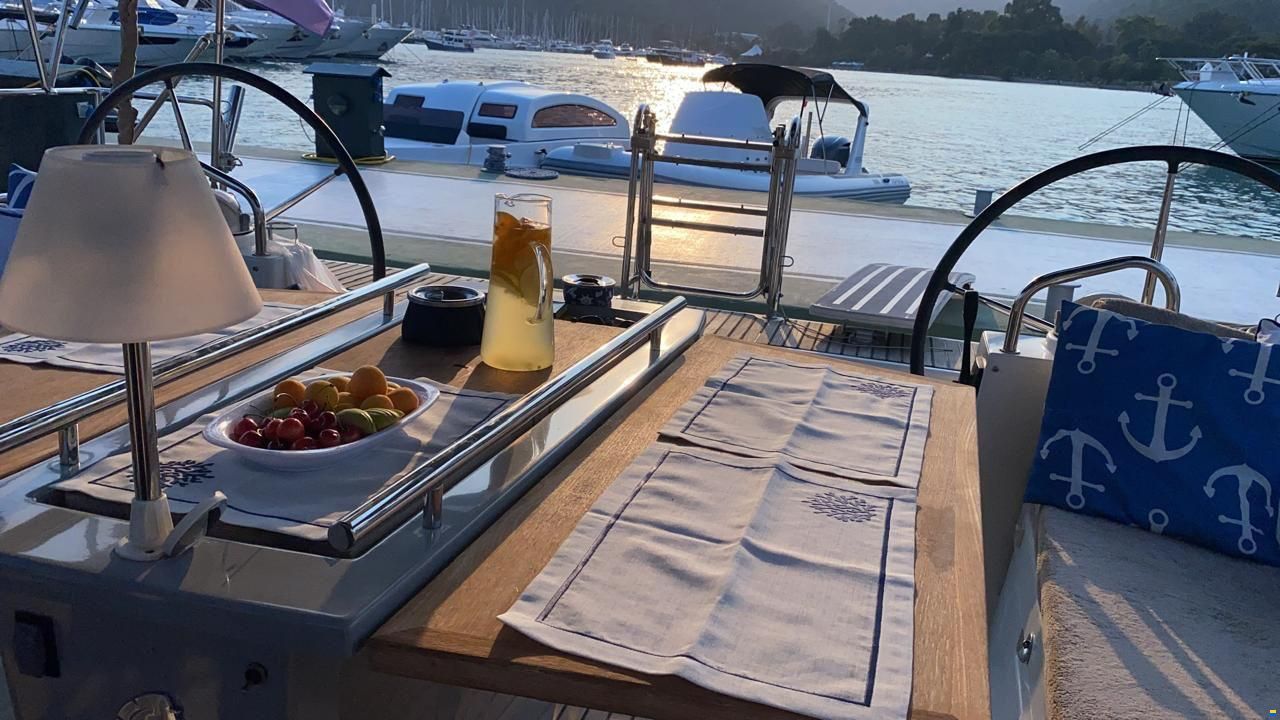 Beneteau Oceanis 48