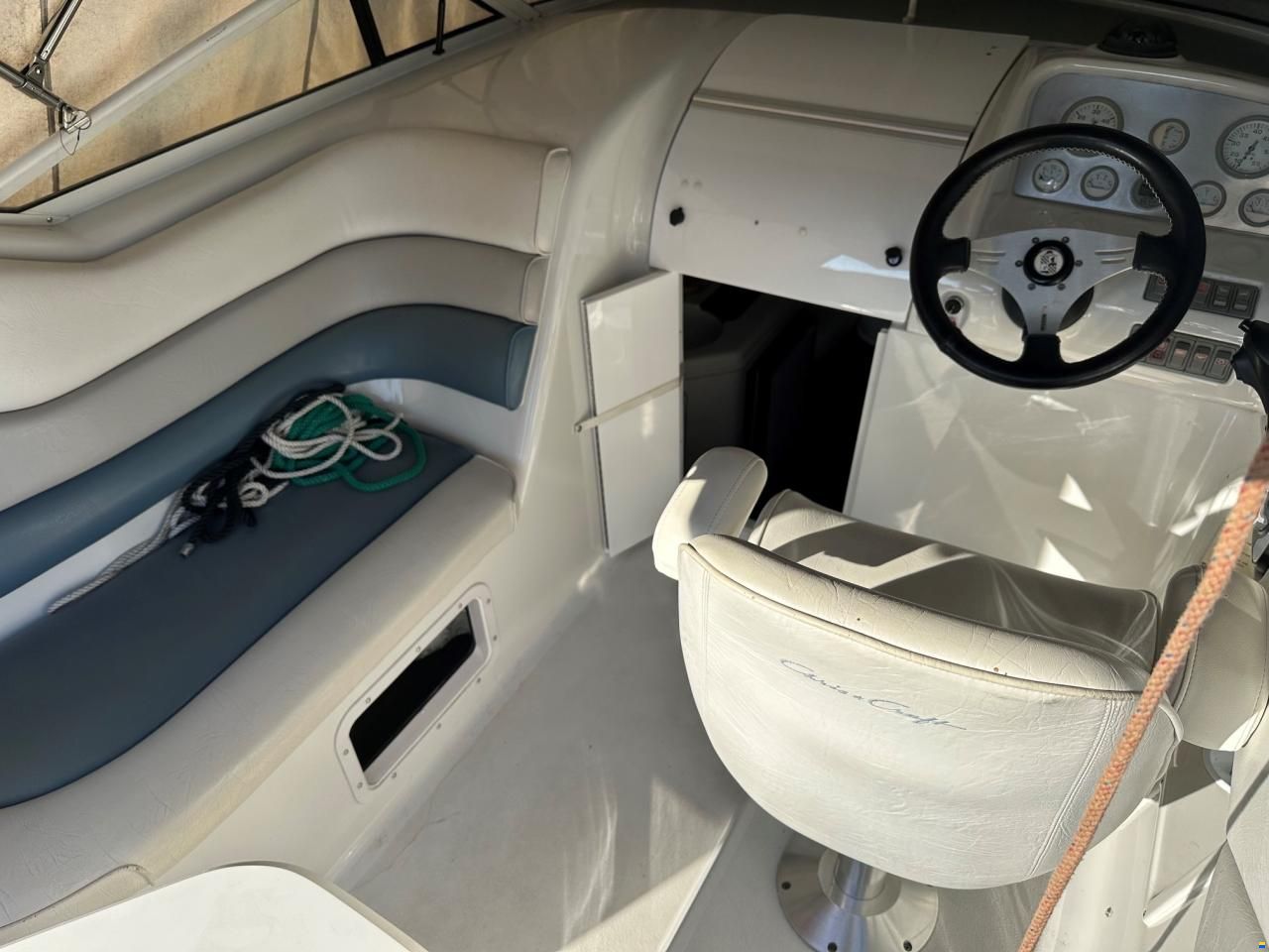 Chris Craft 262 Crowne