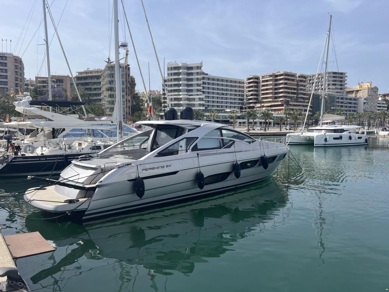 Pershing 5x