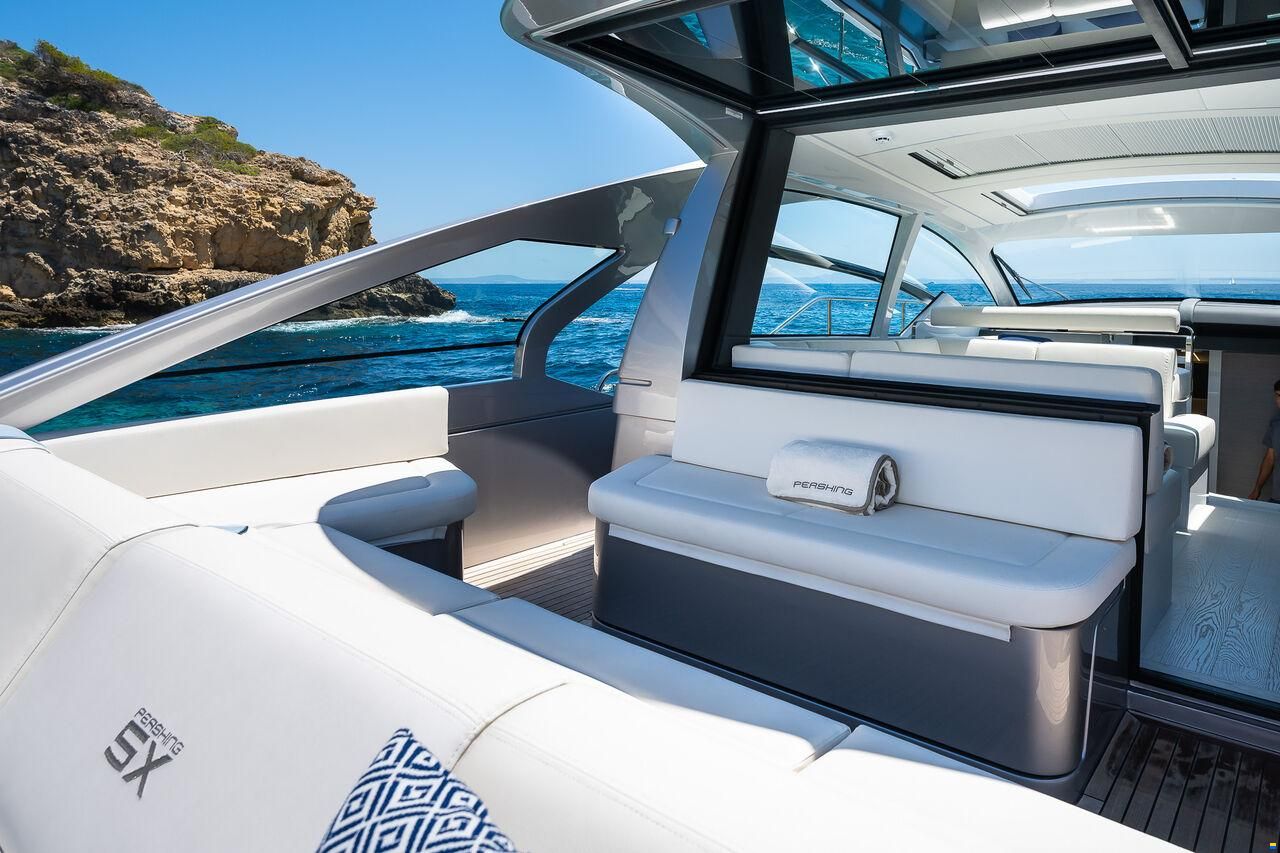 Pershing 5x