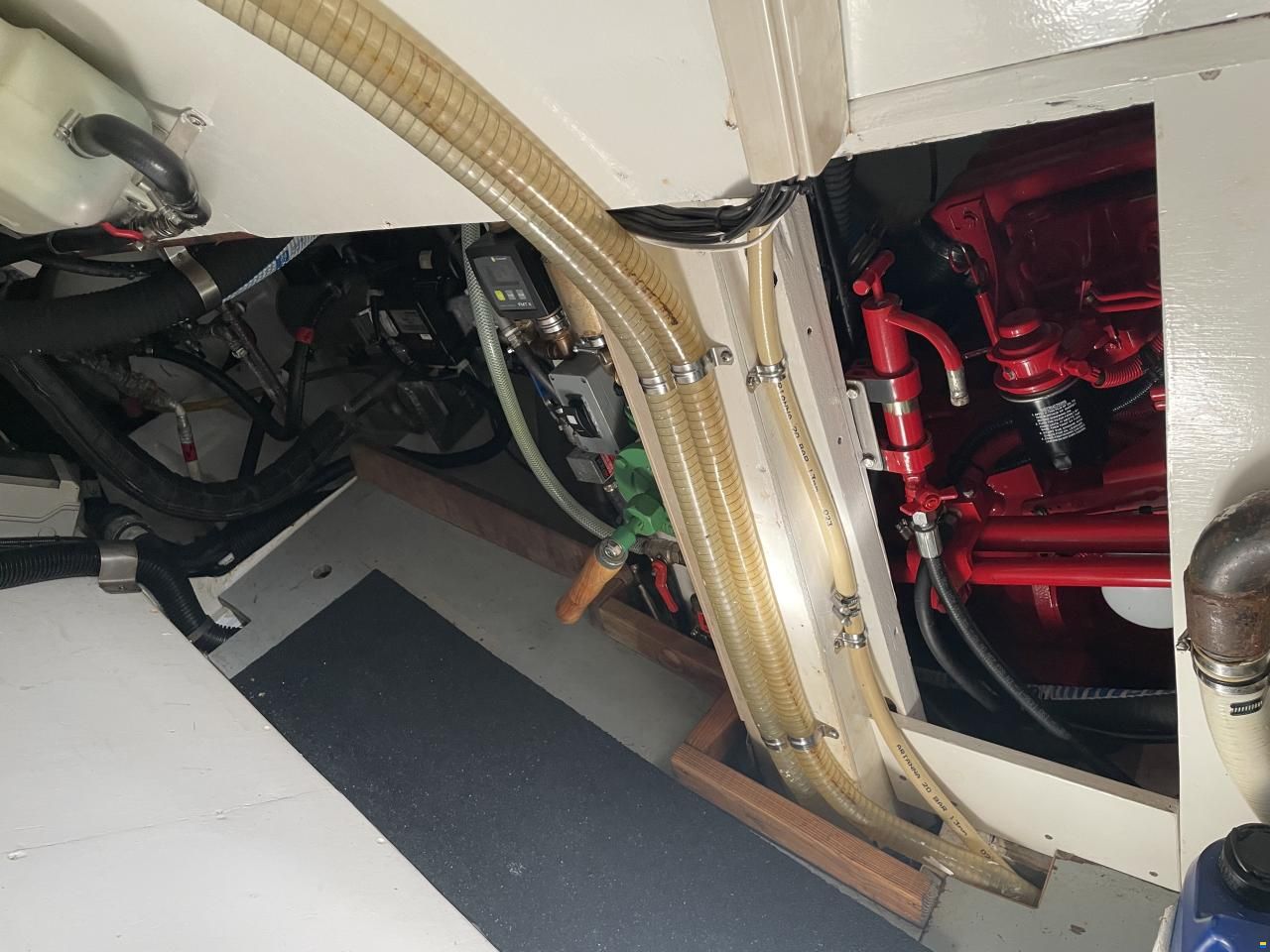 Damien II Schooner 49