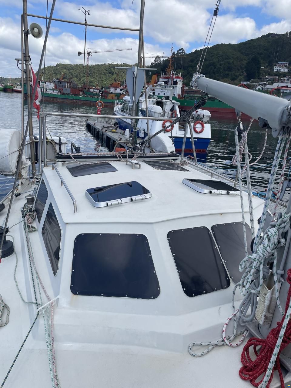 Damien II Schooner 49