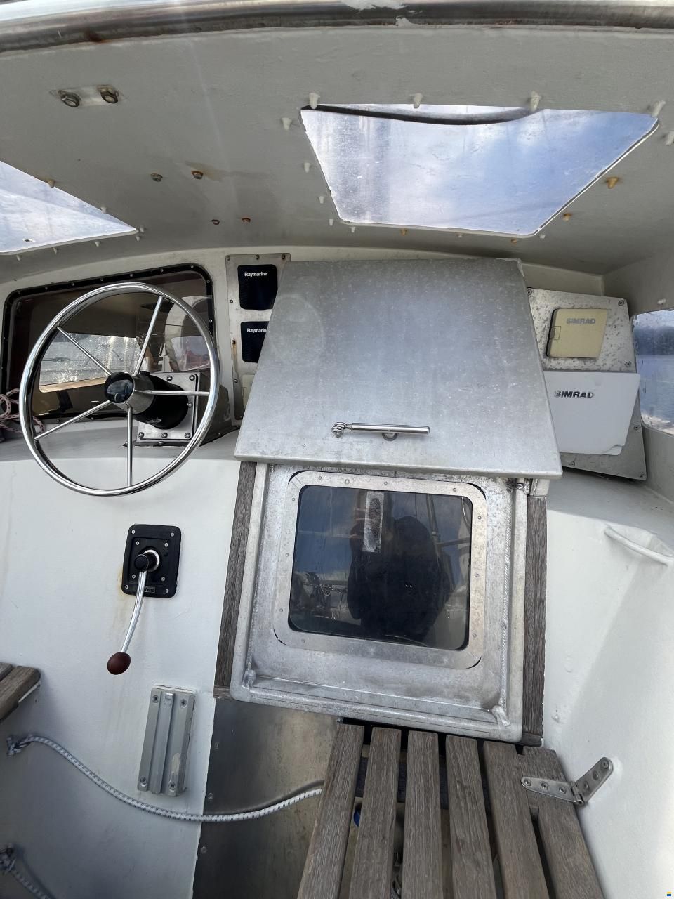 Damien II Schooner 49