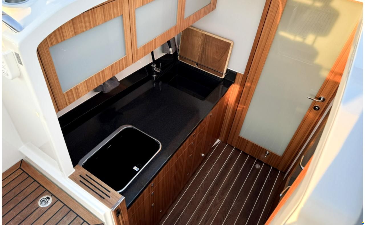 Marex 310 Sun Cruiser