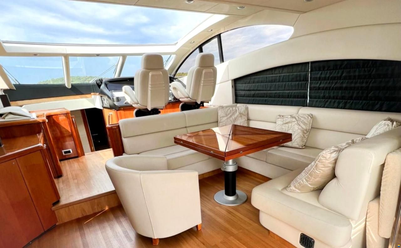 Sunseeker Predator 62