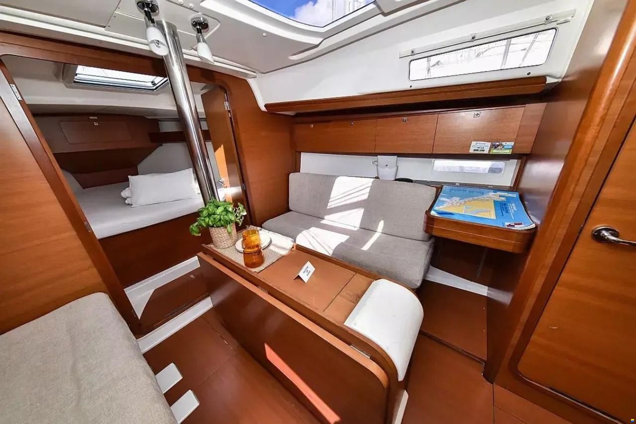 Dufour 350 Grand Large