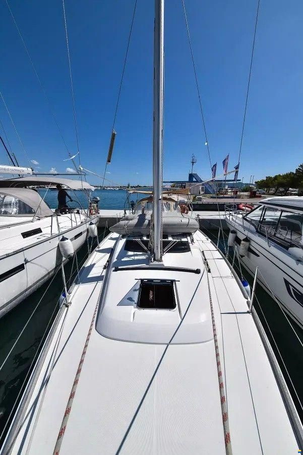 Dufour 350 Grand Large