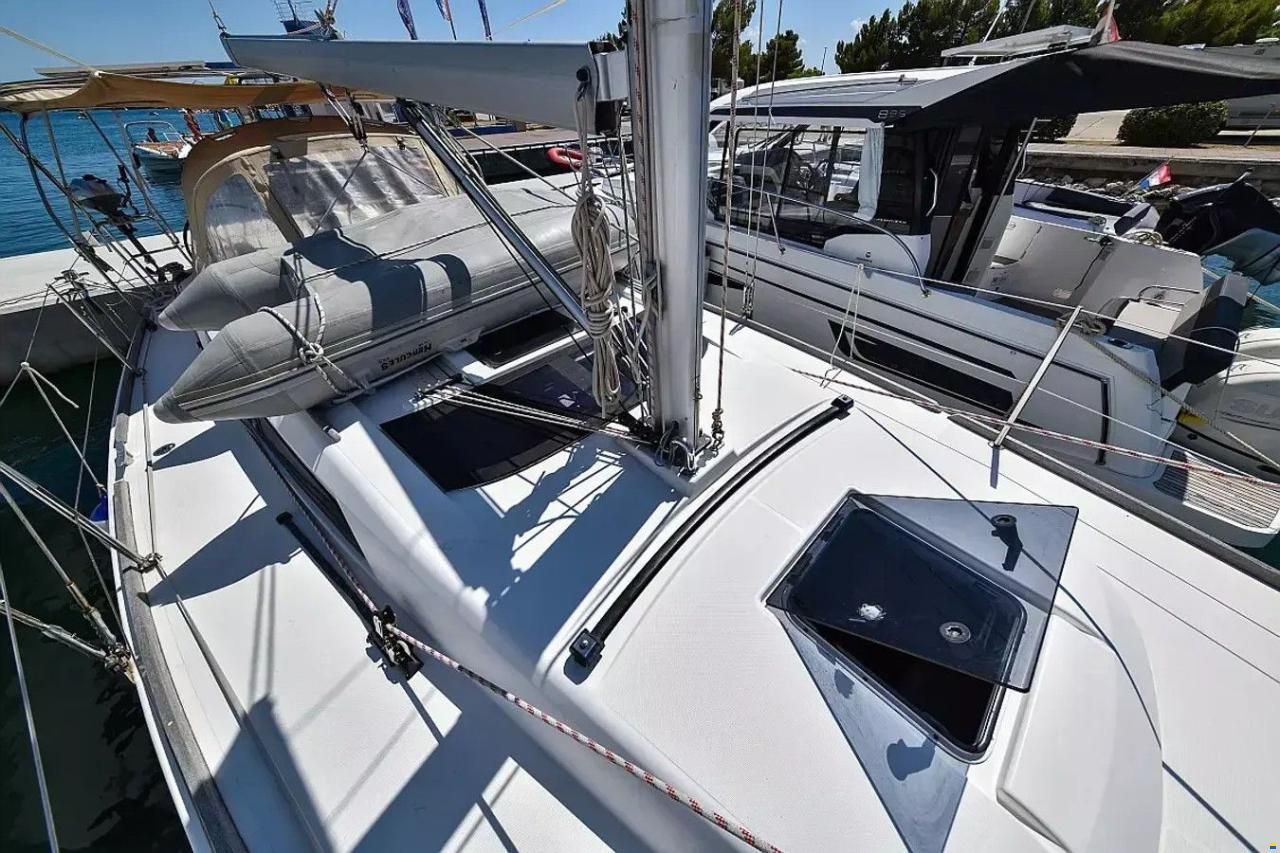Dufour 350 Grand Large
