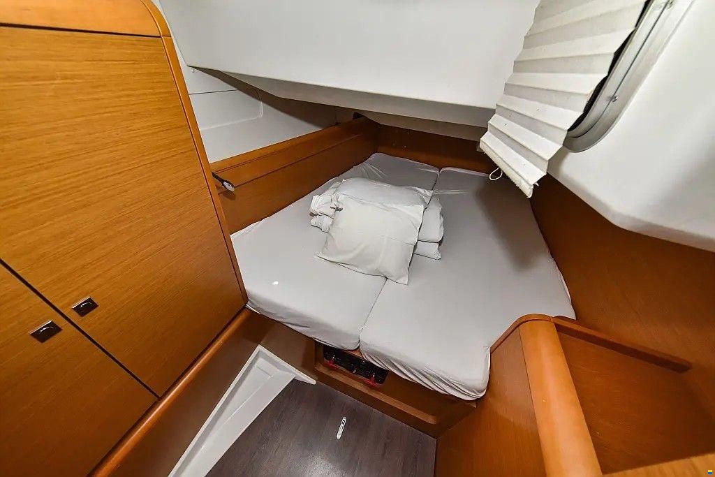 Jeanneau Sun Odyssey 449