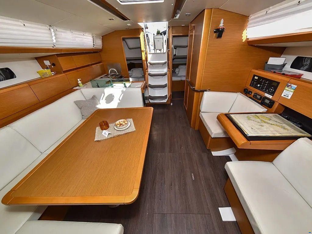 Jeanneau Sun Odyssey 449