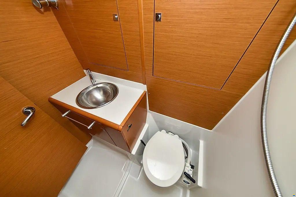 Jeanneau Sun Odyssey 449