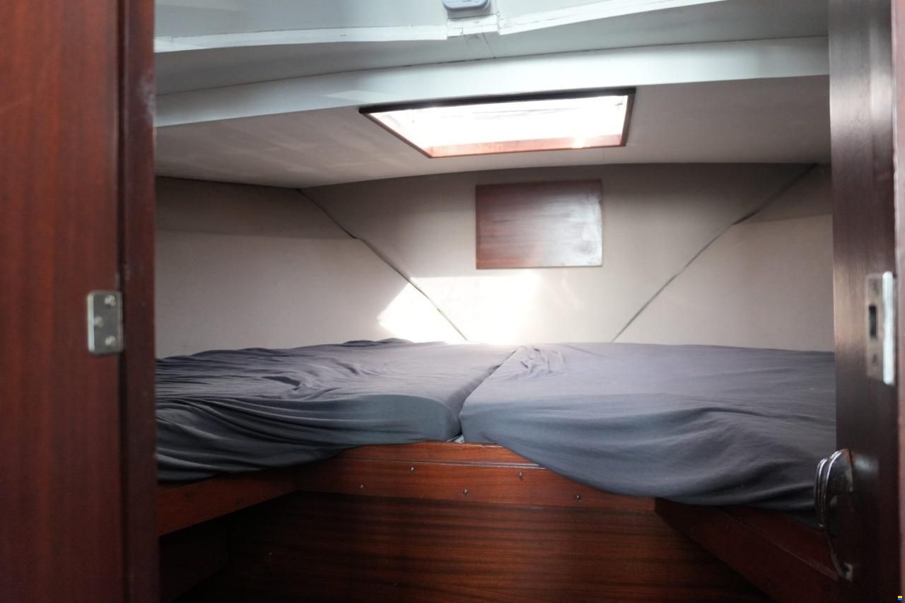 Chris Craft 11.00 Flybridge