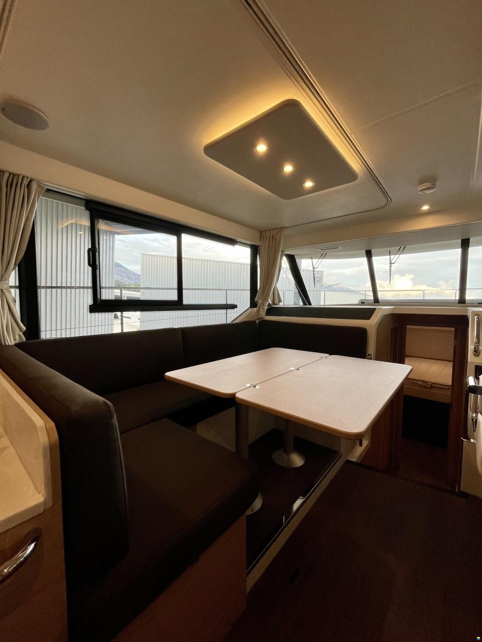 Beneteau Swift Trawler 41 Fly