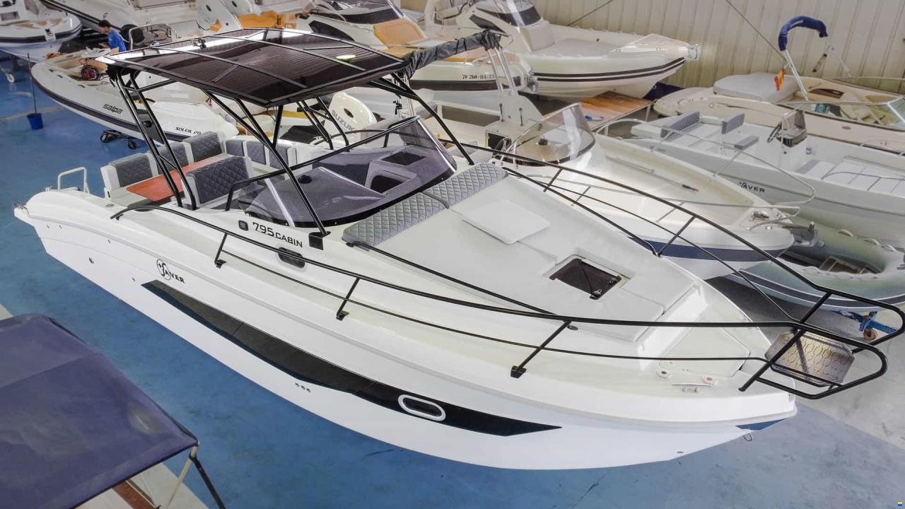 Saver 795 Cabin